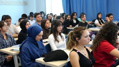 Uşak Üniversitesinde ilk derslerde Gazze konuşuldu