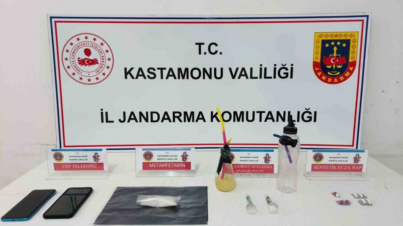 Kastamonu’da uyuşturucu operasyonu: 2 gözaltı