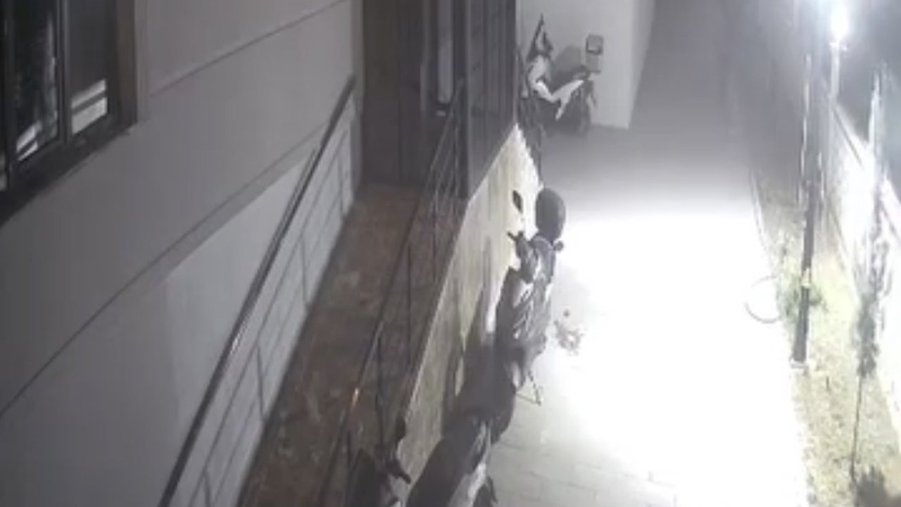 Mardin’de bisiklet hırsızlığı kamerada