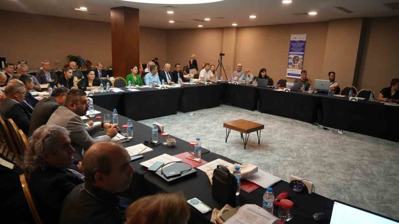 ’İsrail sazanı Karadeniz’de büyük tehdit oluşturmaya devam ediyor’