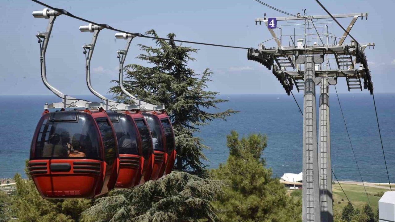 Samsun’da teleferiğe yoğun ilgi