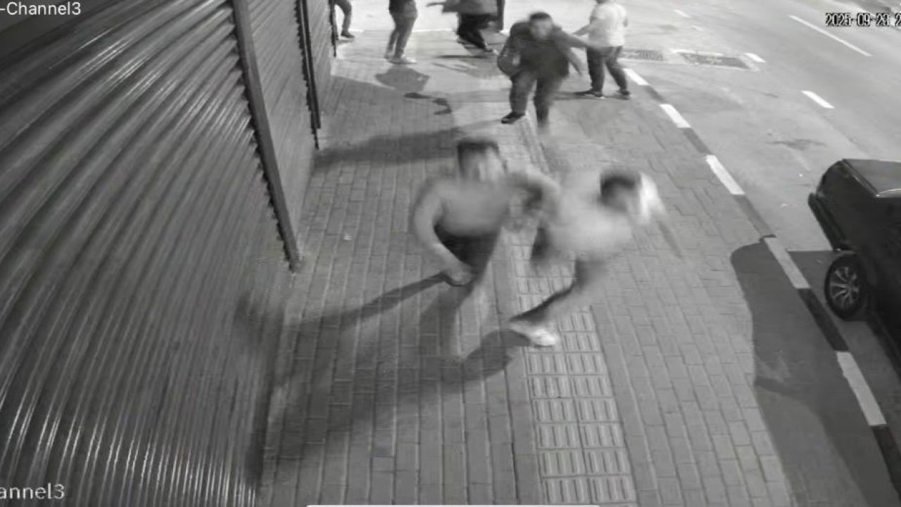Kalabalığın arasına daldı, husumetlisini başından böyle vurdu