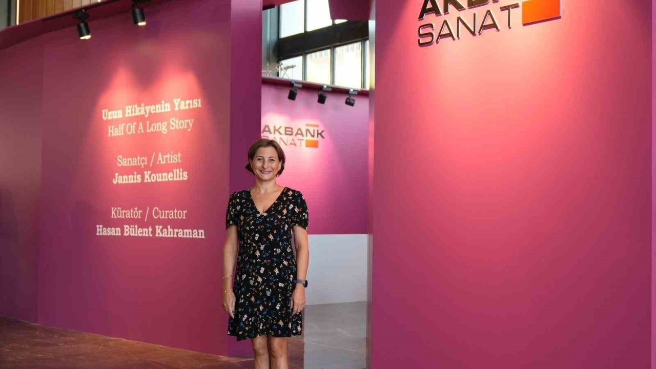 Akbank Sanat, Contemporary Istanbul’da "Uzun Hikâyenin Yarısı" sergisi ile yer alıyor