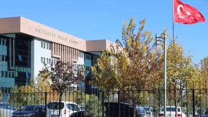 4 yaşındaki çocuk bademcik ameliyatı sonrası engelli kaldı, doktora 109 milyon TL tazminat cezası verildi