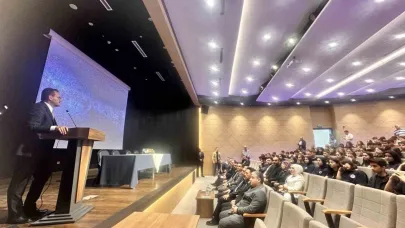AK Parti MKYK Üyesi Ünal: "İtiraf eden CHP, çalan, yargılanan CHP’li, bunun AK Parti ile ne alakası var?"