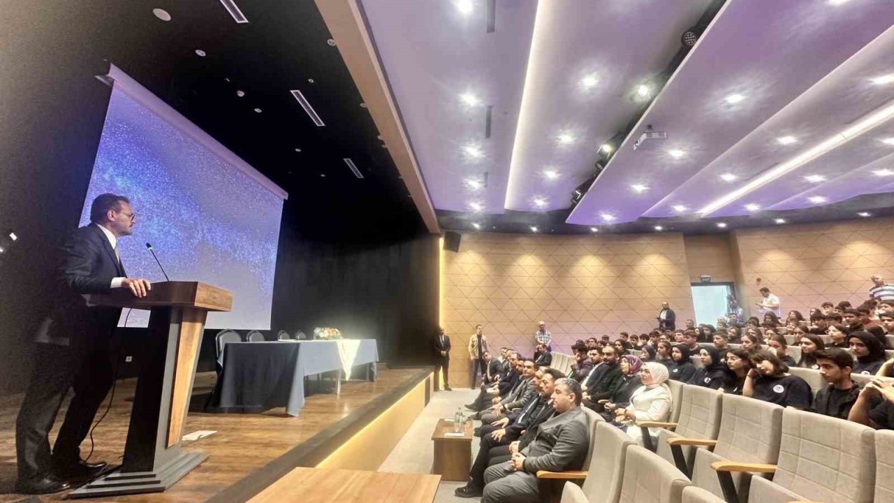 AK Parti MKYK Üyesi Ünal: "İtiraf eden CHP, çalan, yargılanan CHP’li, bunun AK Parti ile ne alakası var?"