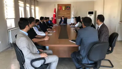 Karakoyunlu’da İlçe İdare Şube Başkanları Toplantısı Yapıldı
