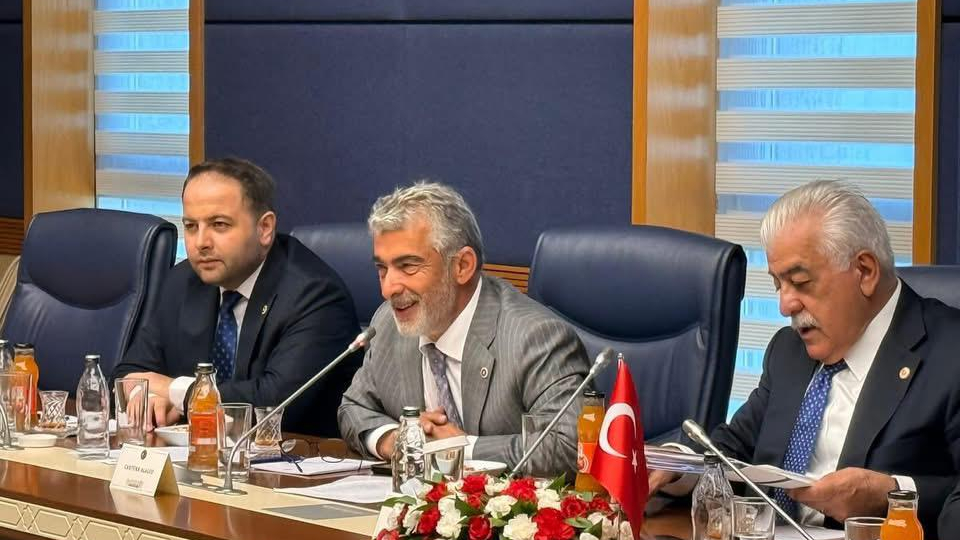 “Üç Devlet, Tek Millet” Vurgusu