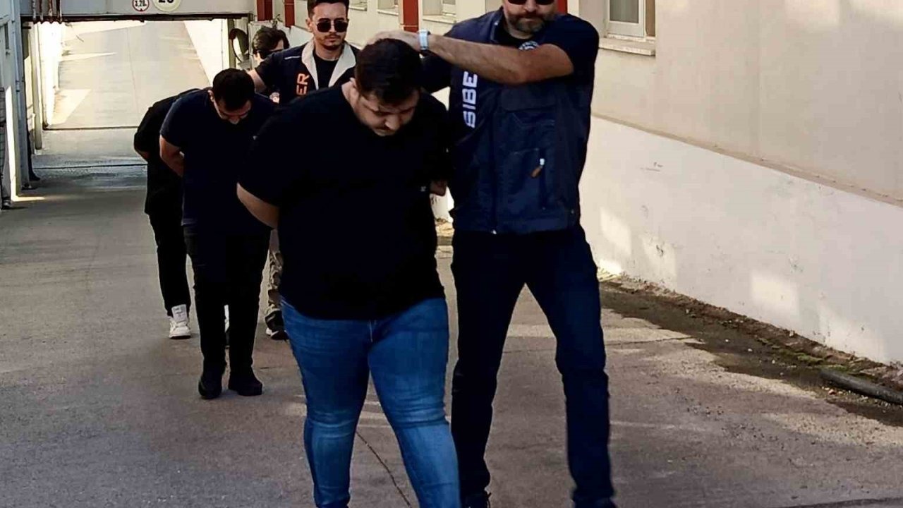 Boğa alacakken Sazan Sarmalı kurbanı oldular
