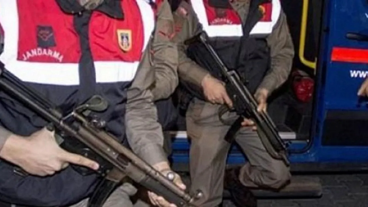 30 İlde Jandarmadan Terör Operasyonu: 144 Mağara ve Sığınak İmha Edildi