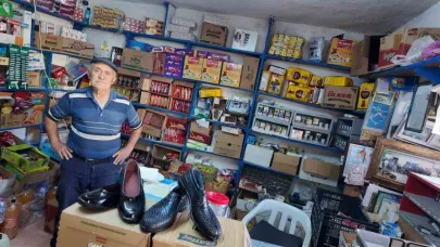 Bu bakkalda herşey tarih