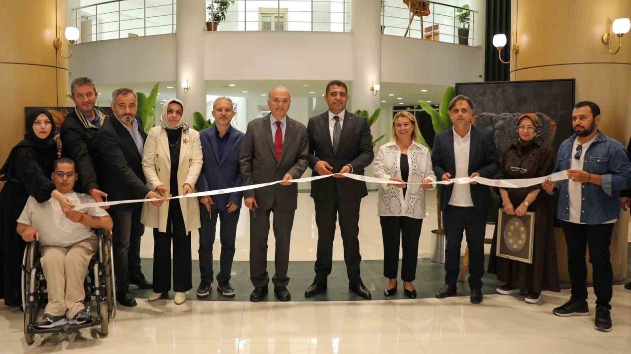 Sanat seninle sergisi kapılarını açtı