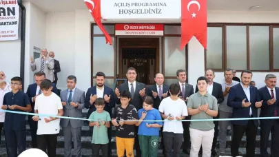 Düzce’de depremde yıkılan bir cami daha yeniden inşa edildi