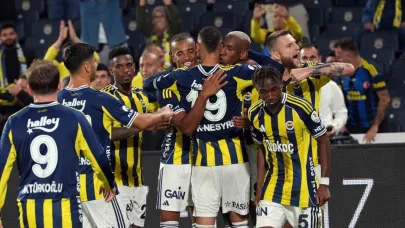 Fenerbahçe, Antalyaspor’u üst üste 7. kez mağlup etti
