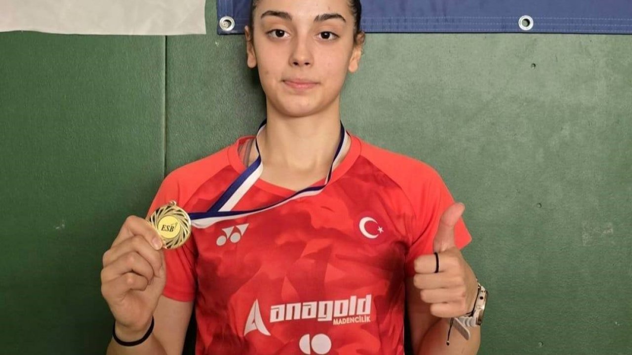 Erzincanlı milli sporcu badmintonda şampiyon oldu