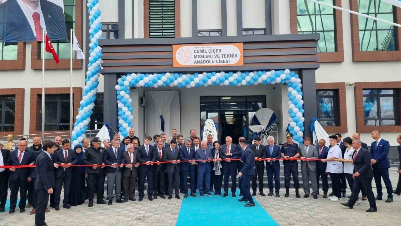 Boğazlıyan Cemil Çiçek Mesleki ve Teknik Anadolu Lisesi açıldı