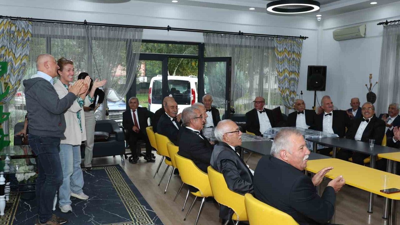 Ulu Çınarlar Yaşlı Yaşam ve Dayanışma Merkezi’ne Hollandalı akademisyenlerden ziyaret
