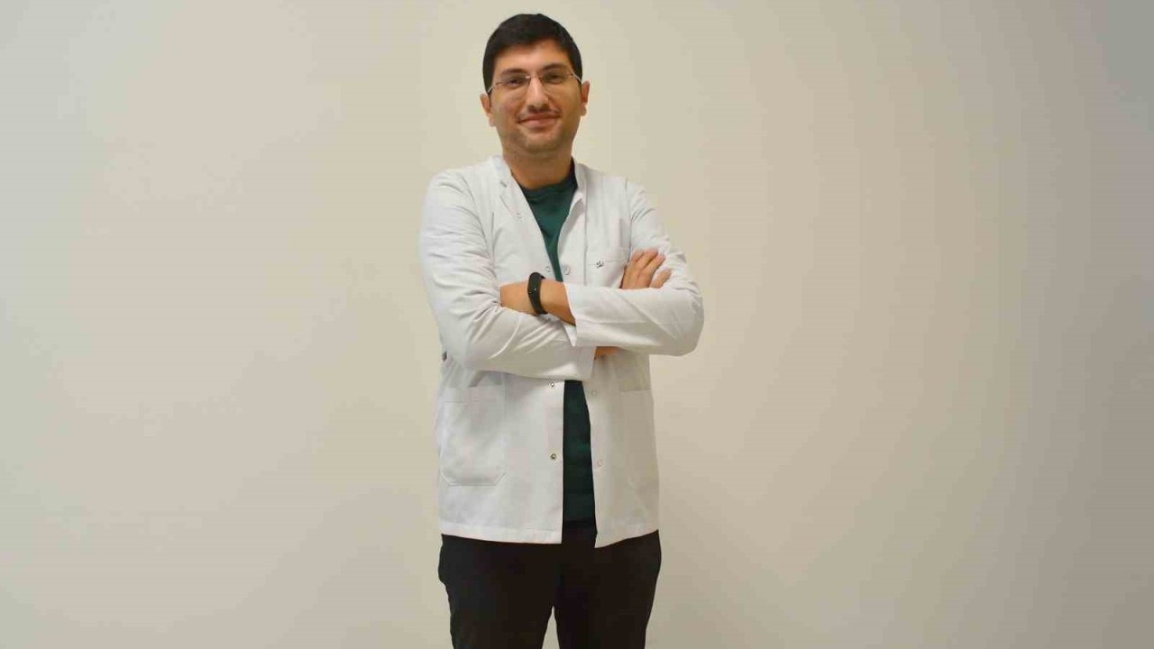 Uzm. Dr. Mehmet Emin Şentürk hasta kabulüne başladı