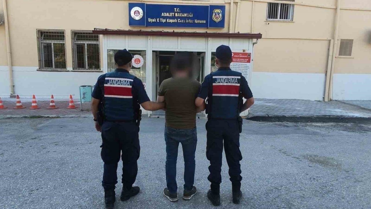 Jandarmadan aranan şahıslara yönelik operasyon: 11 kişi cezaevine teslim edildi