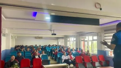 Bozüyük’te öğrencilere şiddet ve sosyal medya semineri