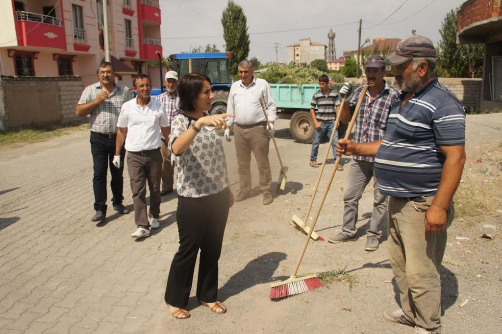 Belediye Tarafından Eş Zamanlı Temizlik Çalışması