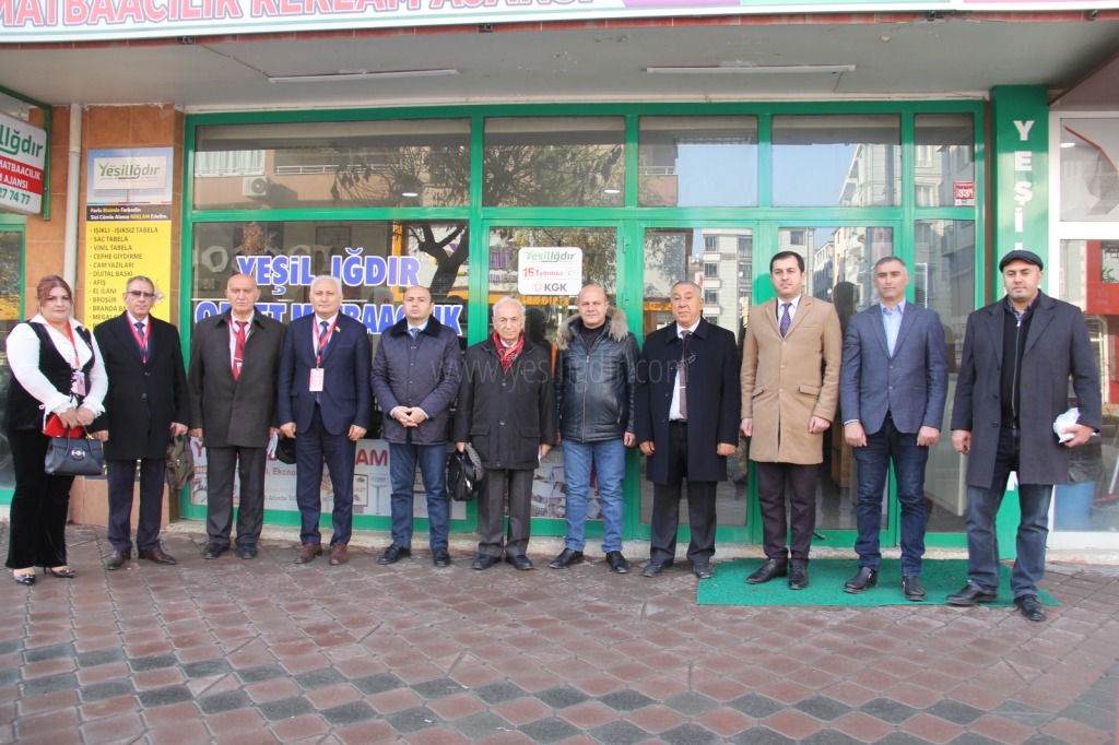 TÜRK DÜNYASI AĞSAKKARLAR BİRLİĞİNDEN GAZETEMİZE ZİYARET