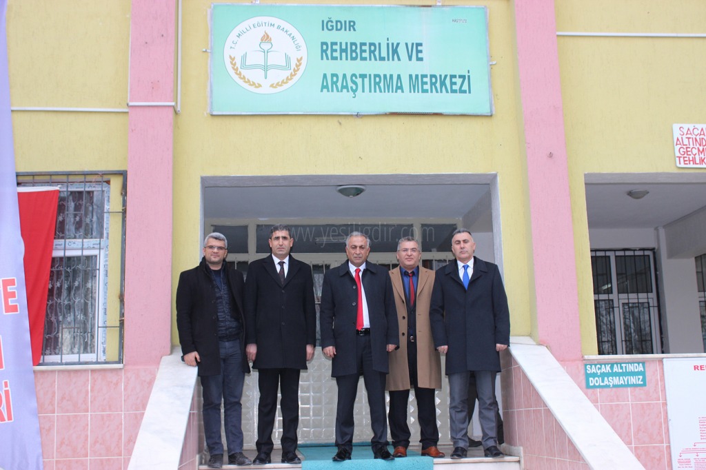 MİLLİ EĞİTİM MÜDÜRÜ REHBERLİK VE ARAŞTIRMA MERKEZİNİ ZİYARET ETTİ