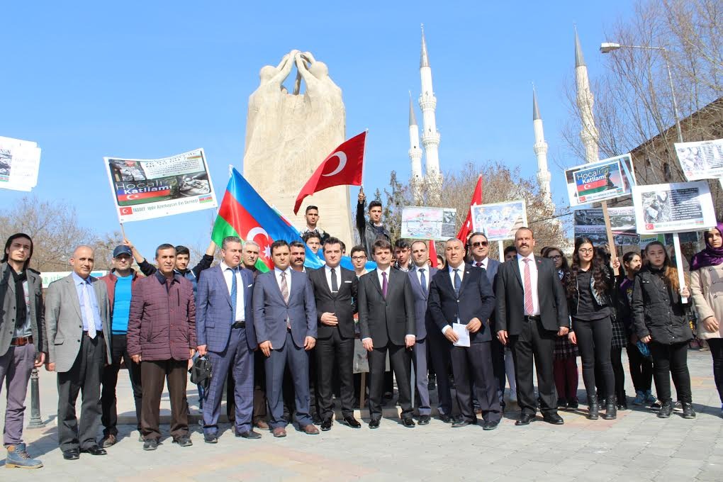 SERDAR ÜNSAL HOCALI KATLİAMI ERMENİLERİN GERÇEK YÜZÜDÜR