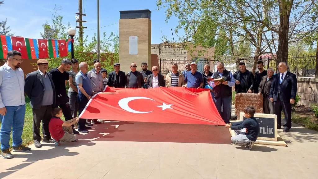 Hakmehmet Köyü şehitleri anıldı