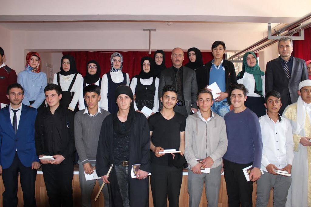 İMKB ANADOLU LİSESİNDE KUTLU DOĞUM HEYECANI YAŞANDI