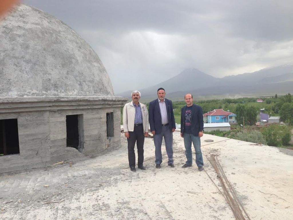 Ermeni Sınırında Yükselen Minare