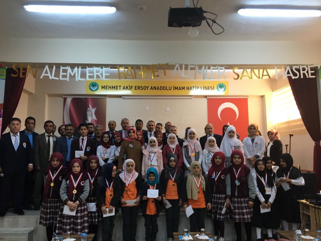 IĞDIRDA Kİ İMAM HATİP ORTAOKULLARI ARASINDA ARAPÇA ŞARKI YARIŞMALARI DÜZENLENDİ