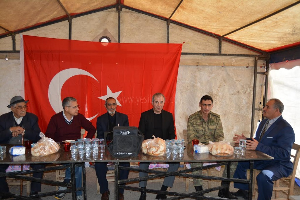 IĞDIR'DA HZ HÜSEYİNİN ŞEHİT EDİLİŞİNİN 7 GUNU NEDENIYLE YEMEK VERİLDİ