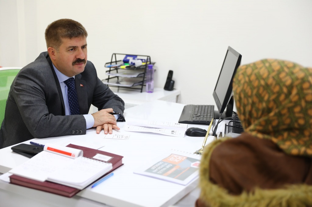 Vali Sarıibrahim Açık Kapı Milletin Kapısı