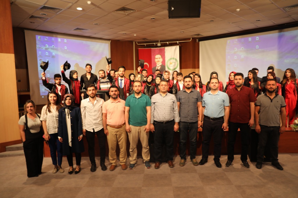 Tuzluca MYO Laborant Bölümü İlk Mezunlarını Verdi