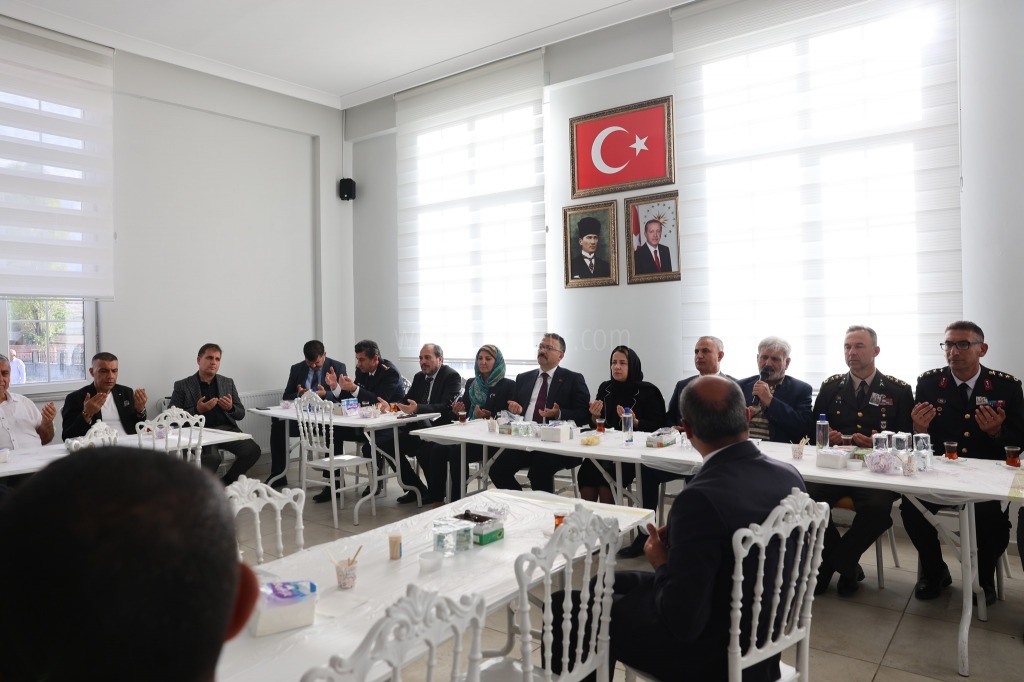 Yiğit Ailesine Taziye ziyareti