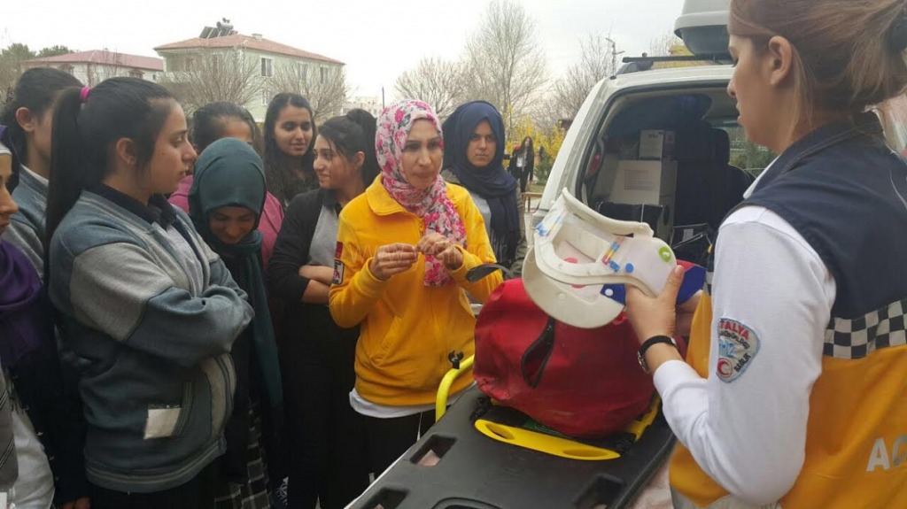 Yaşama Yol Ver Kampanyası