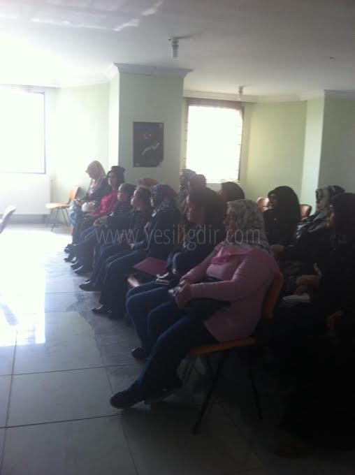 AK PARTİ IĞDIR İL KADIN KOLLARI HOCALI KATLİAMI BASIN BİLDİRİSİ