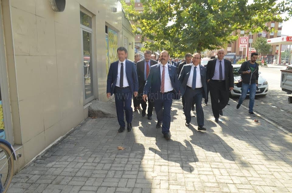 MHPli Adaylardan Esnaf gezisi