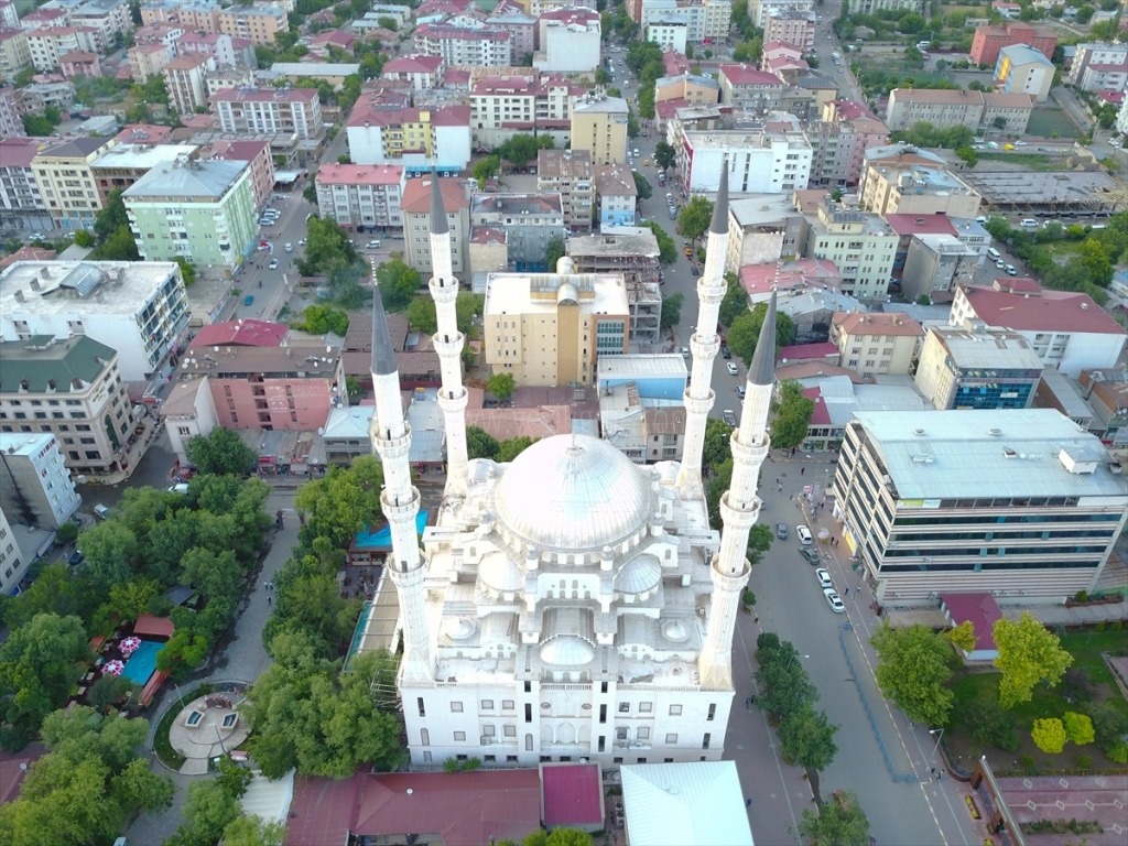 IĞDIRDA KONUT SATIŞINDA DÜŞÜŞ YAŞANDI