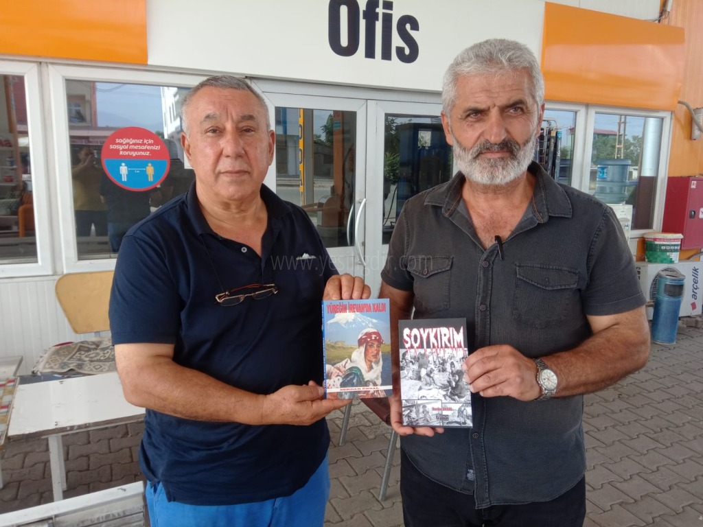 SERDAR ÜNSAL YÜREĞİM İREVANDA KALDI ROMANINI ALİCAN ALKAZAKA HEDİYE ETTİ