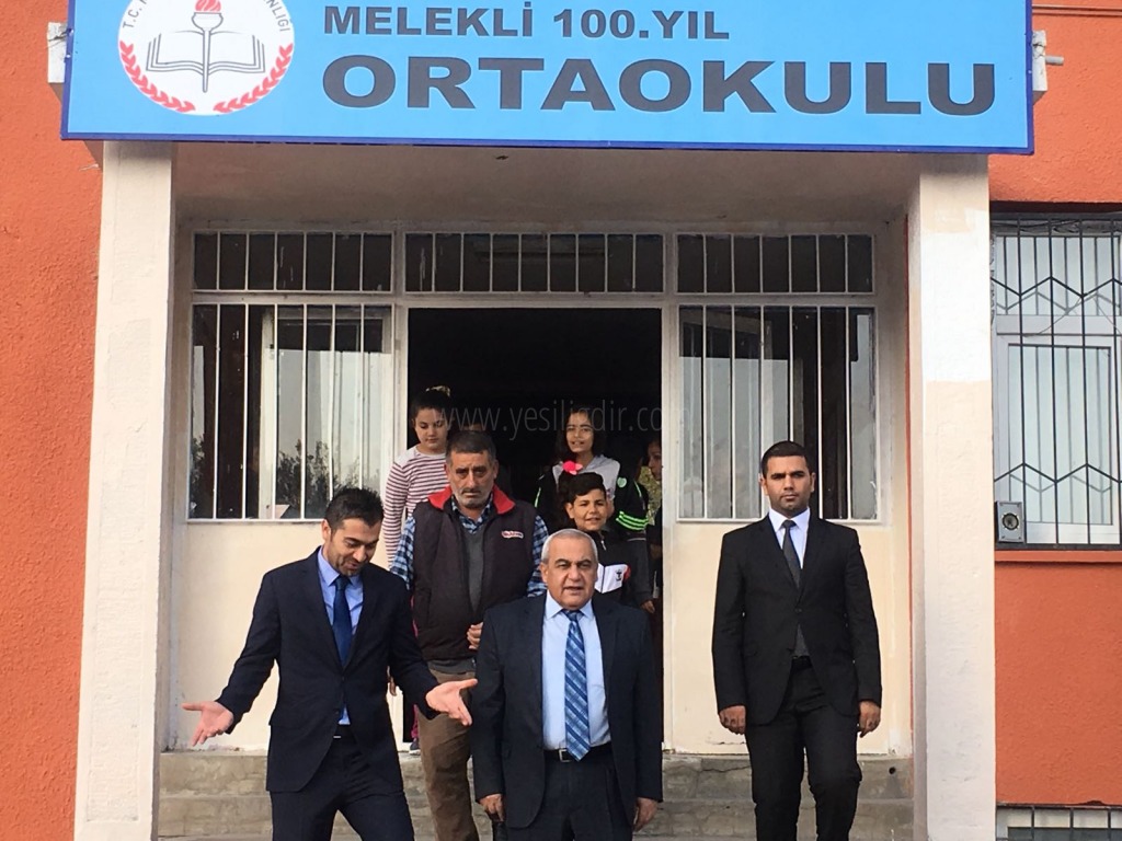 MİLLİ EĞİTİM MÜDÜRÜ MELEKLİ 100 YIL ORTAOKULUNU ZİYARET ETTİ