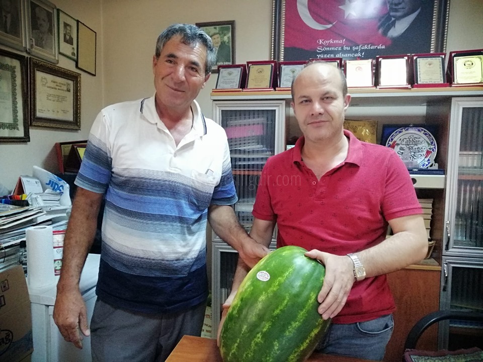 ÖRNEK ÇİFTÇİ ALİCAN AKÇANDAN GAZETEMİZE ZİYARET