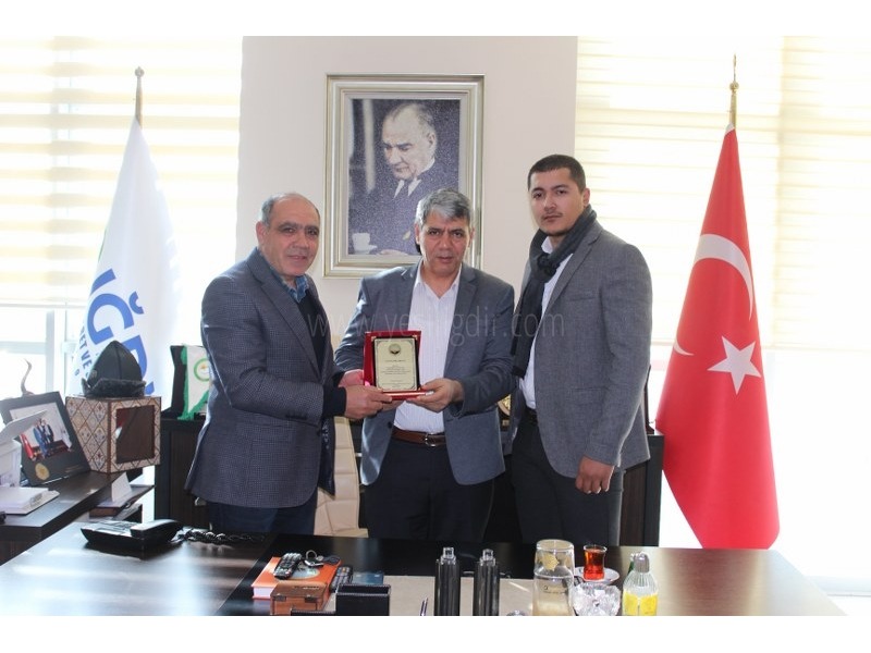 SEFAKÖY IĞDIRLILAR SOSAL DAYANIŞMA VE KÜLTÜR DERNEĞİ'NDEN ARSLANA ZİYARET