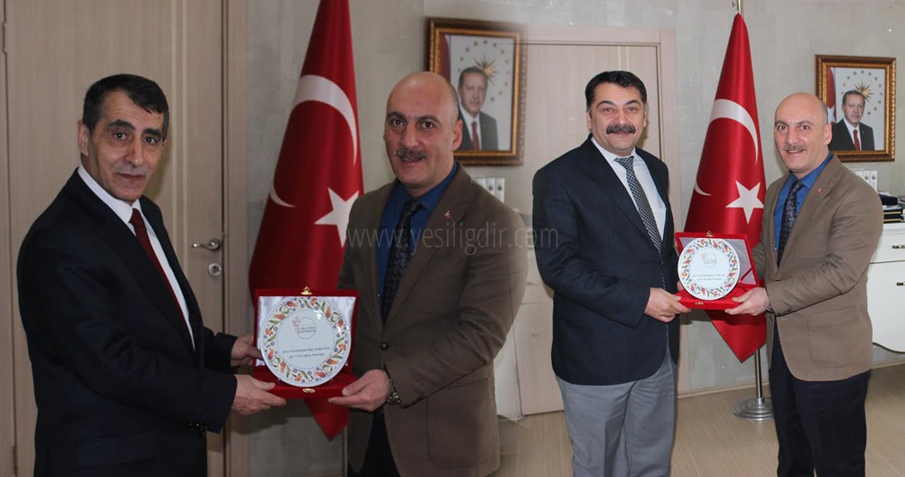 Defterdar Durak Sercandan Milli Eğitim Müdürü Hakan Cırıta Veda Ziyaret