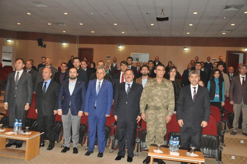 TÜRKİYE GENÇLİK VAKFI MEDENİYET VE DEĞERLER KULÜBÜNÜ TANITTI