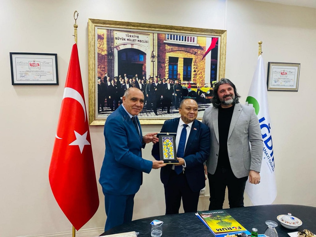 Endonezya Türkiye Büyükelçisin'den Ticaret Odasına Ziyareti