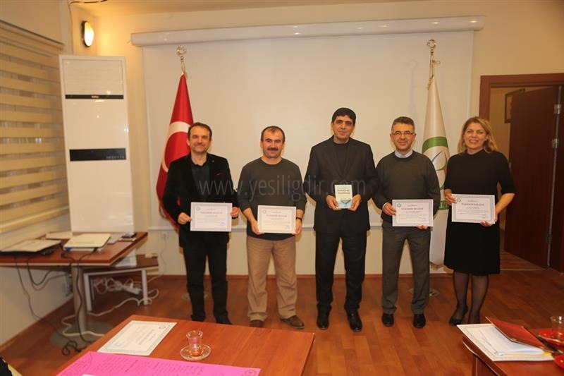 Iğdır Üniversitesinde Akademik Düzeyde Araştırma Projesi Hazırlama Teknikleri Eğitimi Verildi