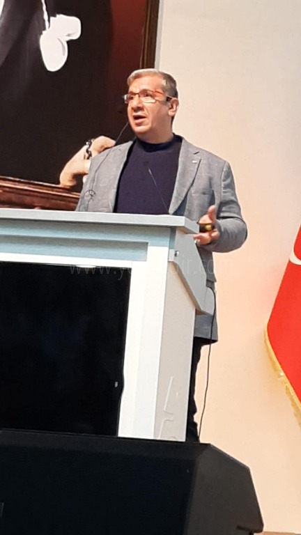 Ecz Ümit Eren İlimizde Doğal Parfümler Üretiyoruz