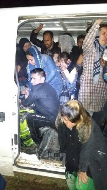 JANDARMA SİGARA VE İNSAN KAÇAKÇILIĞINA GÖZ AÇTIRMIYOR